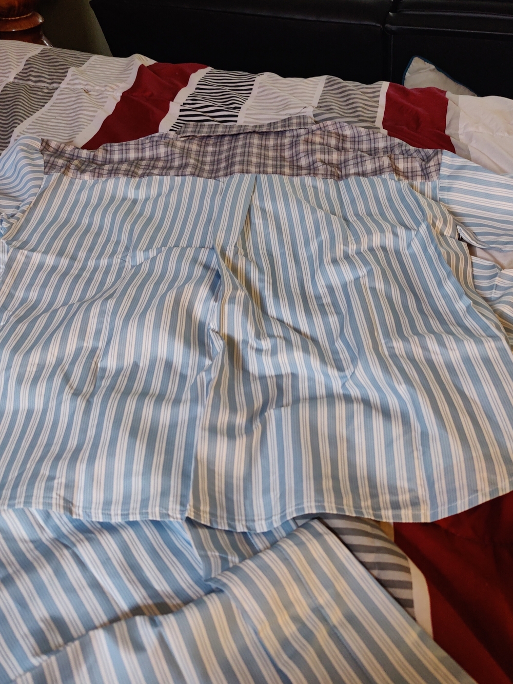 NEW size Medium Unbranded Blue and White Striped Pajama Set with Patch Pockets - Picture 11 of 13
